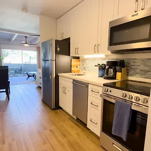  Apartment Bay Surf 130- Garden View Studio, Free Parking